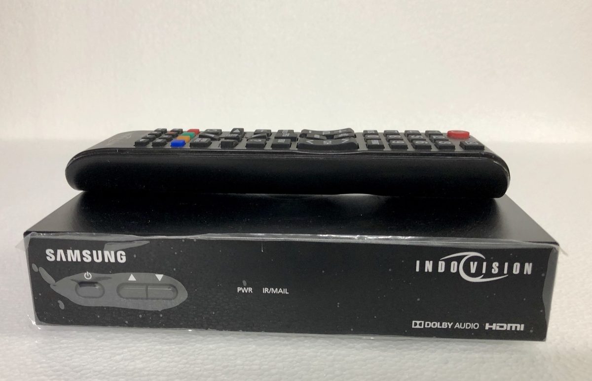 Digital TV box with remote