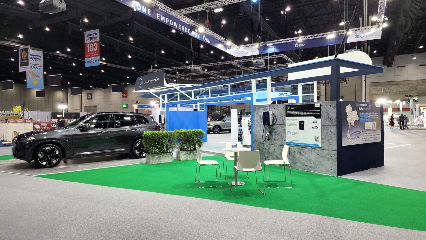 SECT EV booth at an expo